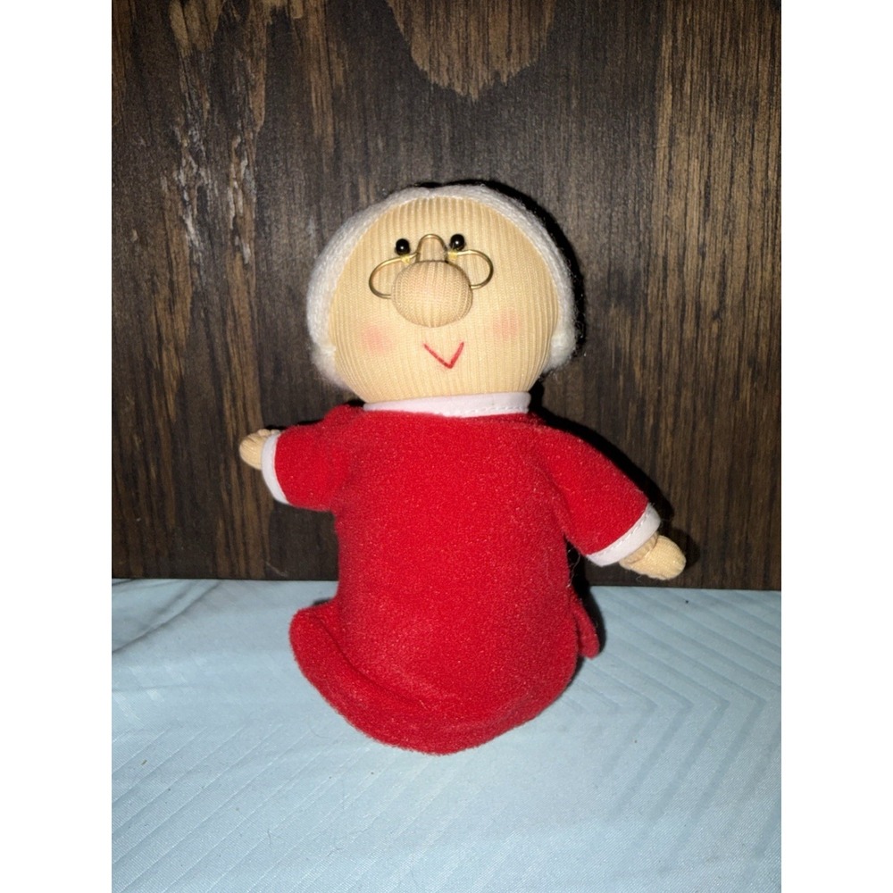 Mrs Claus stuffed ornament Christmas decoration 5"